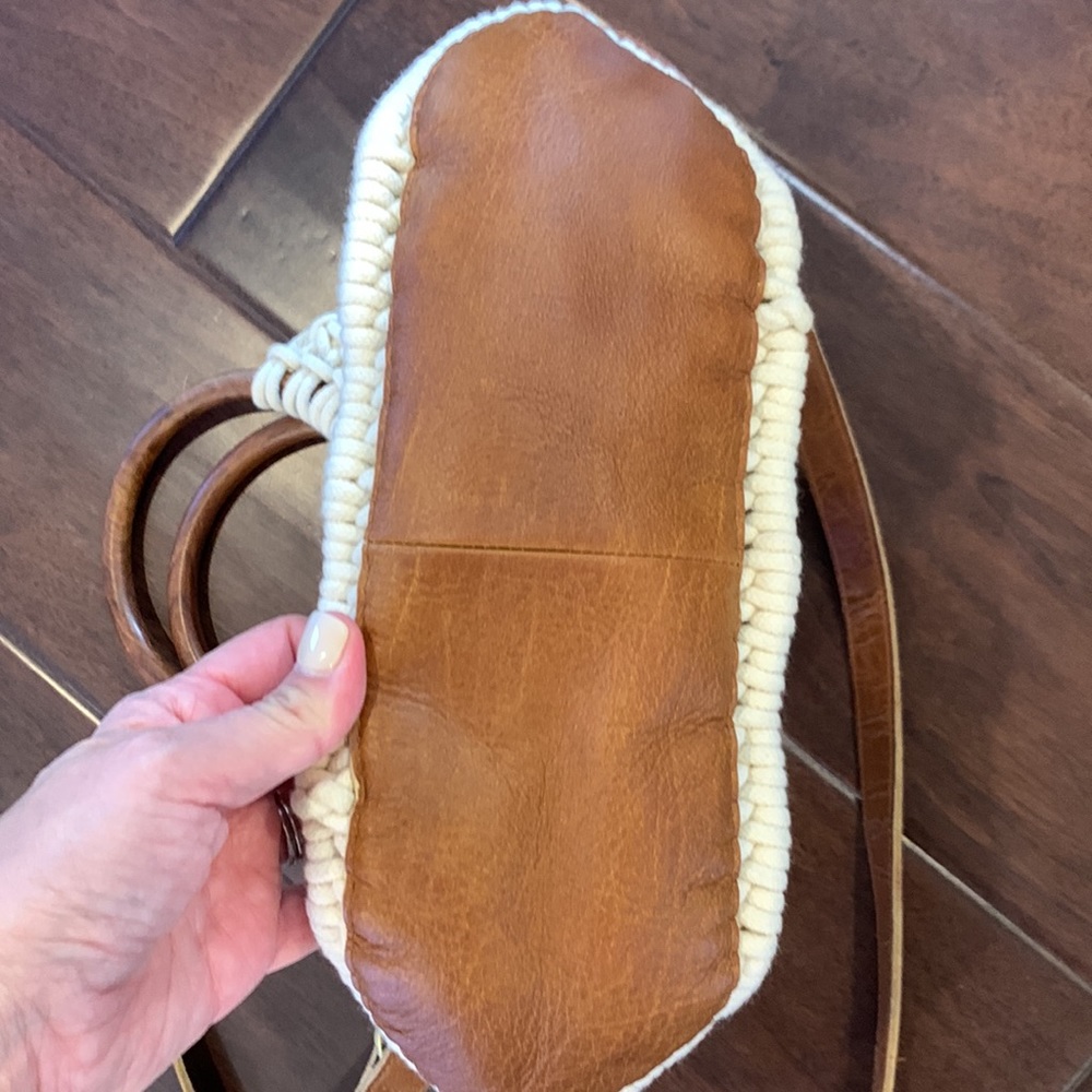 Cream Macramé & Tan Leather Round Handle Shoulder Bag - Picture 10 of 10